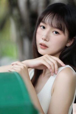 「謹夏」雙腿、熱辣的美感讓人無法抗拒 (10P)