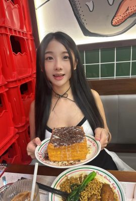 女神「小莓」美色與迷人魅力並存 (10P)