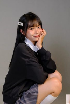 「Winnie芝芝」甜美笑顏，搭配迷人電眼無人能擋 (10P)