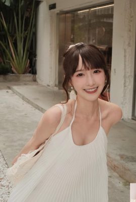 氣質美女「柯姿」誘人眼神與渾圓美乳佔據你的視線 (10P)