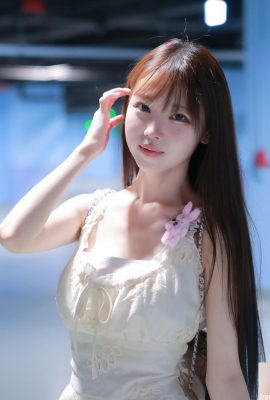 「趙兔兔」魔鬼身材滿到溢出 沒想到如此有料 (10P)