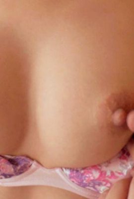 極品高顔值sss級美女長腿翹臀美乳真是要人命的尤物 (18P)