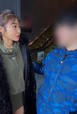 每月12億PV 當地秘密刊物佈告欄成為熱門話題，肌肉發達、身體健康的傳奇婊子ww…(21P)