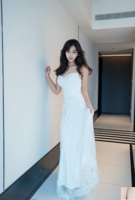 [網路收集] 高顏值美女 時安安 10.31日 最新白紗漏奶漏屄作品