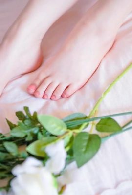 [網路收集] 皮皮奶 – 房東太太  [50P]