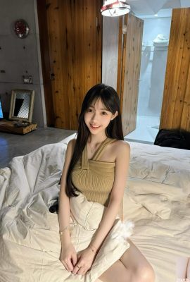 「張七七」水汪大眼笑起來太甜美 全身散發魅力 (10P)