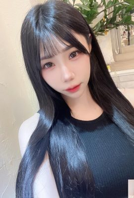 「林姉君」空靈感甜笑讓人戀愛 視線移不開 (10P)