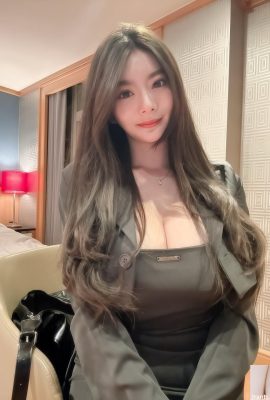 「楚晴依」胴體曲線超色氣 身材有夠犯規 (10P)