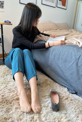 (ISS) 美晗《玩腳》 (94P)